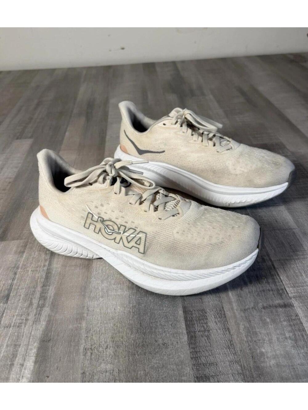 Hoka One One Mach 6 Women’s 9.5 B Running Comfort Shoe White Eggnog